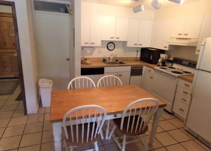 Snowflake 1 Bed Den 2 Bath Sfaf Holiday home *